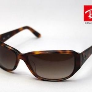 Ray Ban woman sun glasses